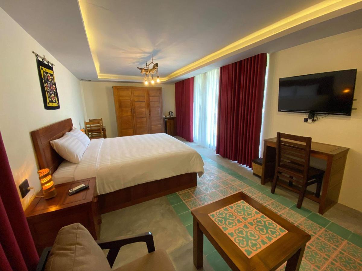Hotel Pink Tulip Hoi An Exterior foto